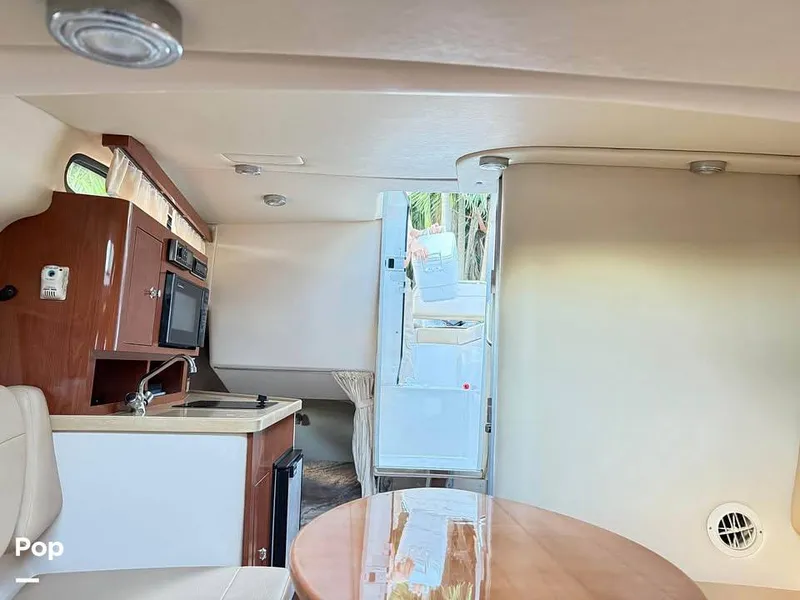 Slide: The Image of Regal 2565 Window Express 2011 - 15682342