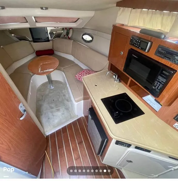 Slide: The Image of Regal 2565 Window Express 2011 - 15682345