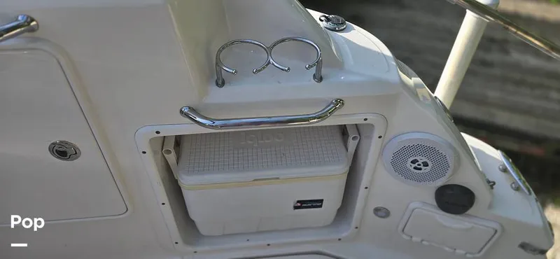 Slide: The Image of Regal 2565 Window Express 2011 - 15793829