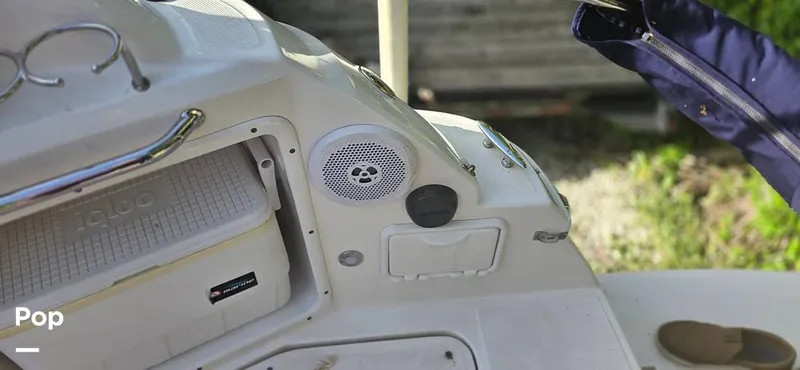 Slide: The Image of Regal 2565 Window Express 2011 - 15793830