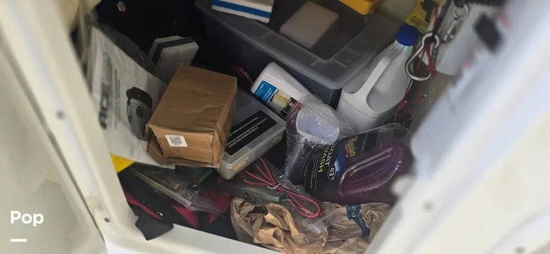 Slide: The Image of Regal 2565 Window Express 2011 - 15793832