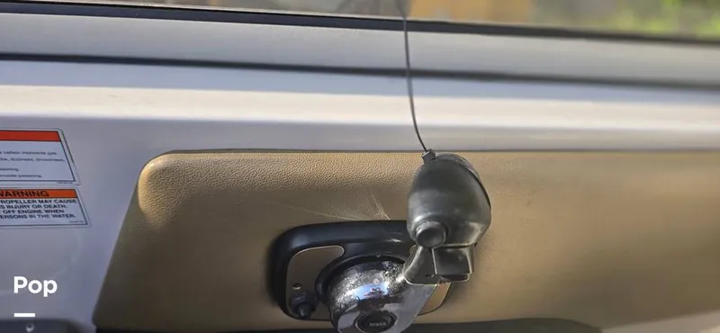 Slide: The Image of Regal 2565 Window Express 2011 - 15793843