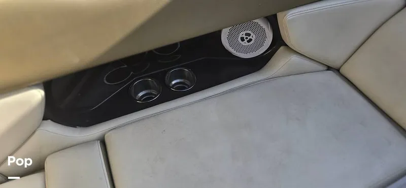 Slide: The Image of Regal 2565 Window Express 2011 - 15793849