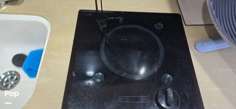 Slide: The Image of Regal 2565 Window Express 2011 - 15793855