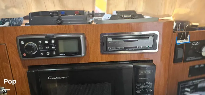 Slide: The Image of Regal 2565 Window Express 2011 - 15793859