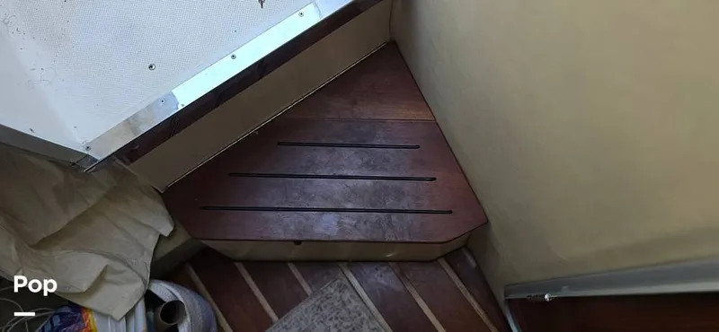 Slide: The Image of Regal 2565 Window Express 2011 - 15793876