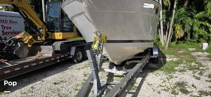 Slide: The Image of Regal 2565 Window Express 2011 - 15793811