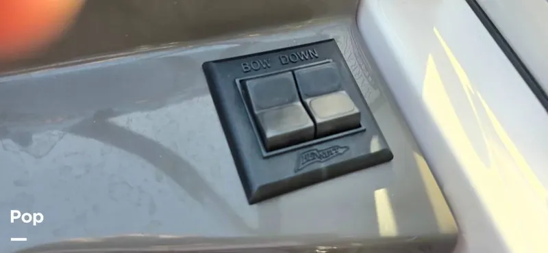 Slide: The Image of Regal 2565 Window Express 2011 - 15793879