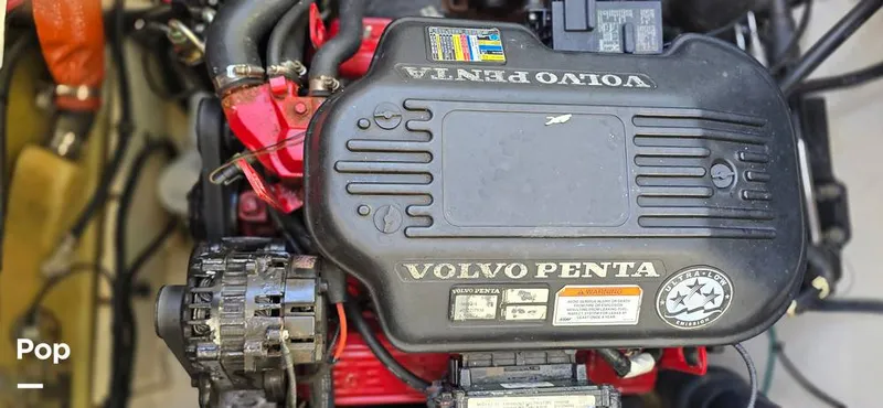 Slide: The Image of Regal 2565 Window Express 2011 - 15793804