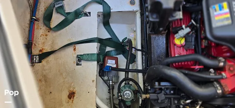 Slide: The Image of Regal 2565 Window Express 2011 - 15793805