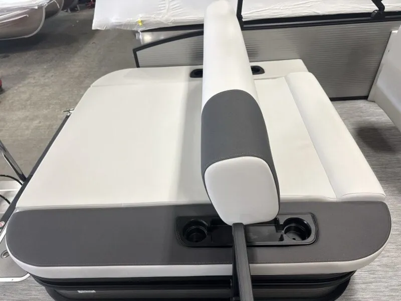 Slide: The Image of Bennington 22 S1 SWINGBACK 2026 - 14