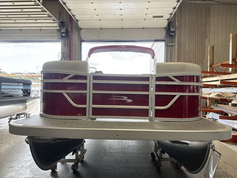 Slide: The Image of Bennington 20 S1 CRUISE 2026 - 29