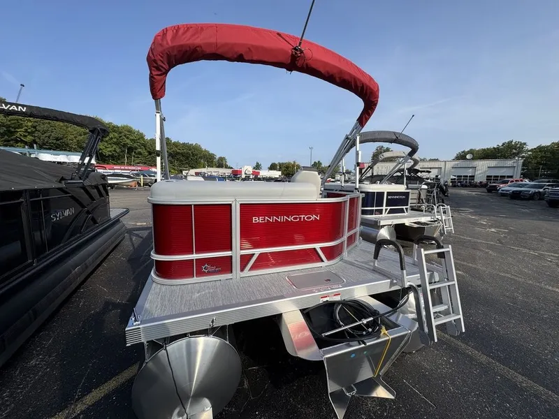 Slide: The Image of Bennington 20 S1 CRUISE 2026 - 5