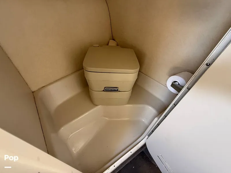 Slide: The Image of Sea Ray 245 Weekender 2005 - 15675506