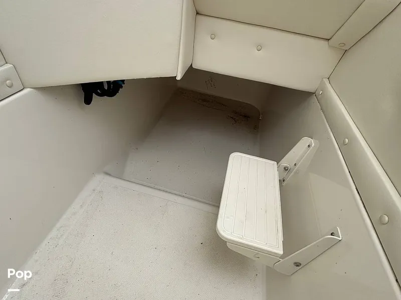 Slide: The Image of Bayliner Element XR7 2017 - 15723455