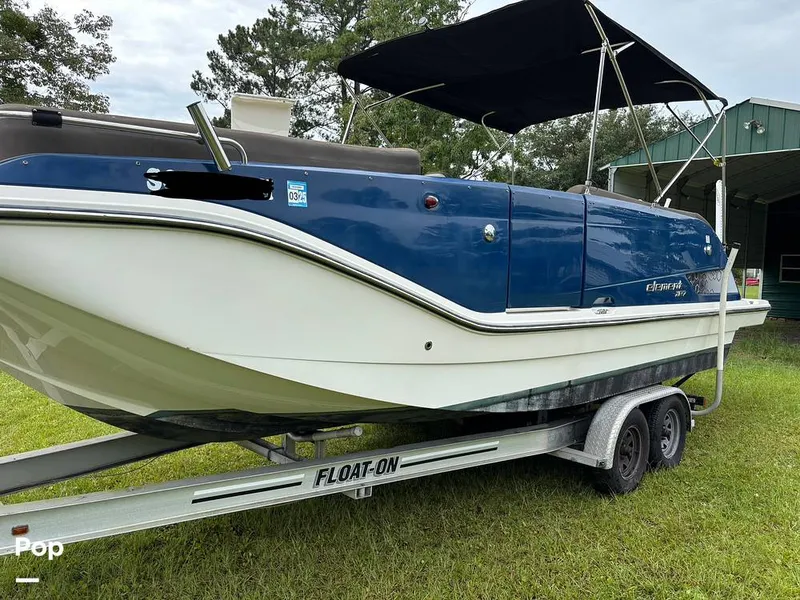 Slide: The Image of Bayliner Element XR7 2017 - 15723392