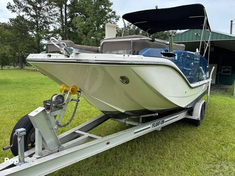 Slide: The Image of Bayliner Element XR7 2017 - 15723393