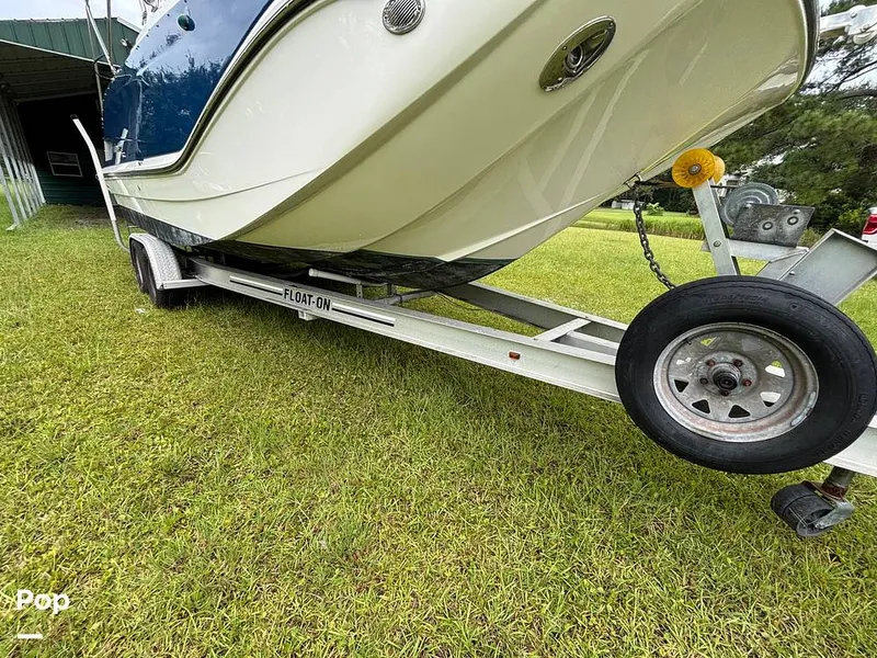 Slide: The Image of Bayliner Element XR7 2017 - 15723412