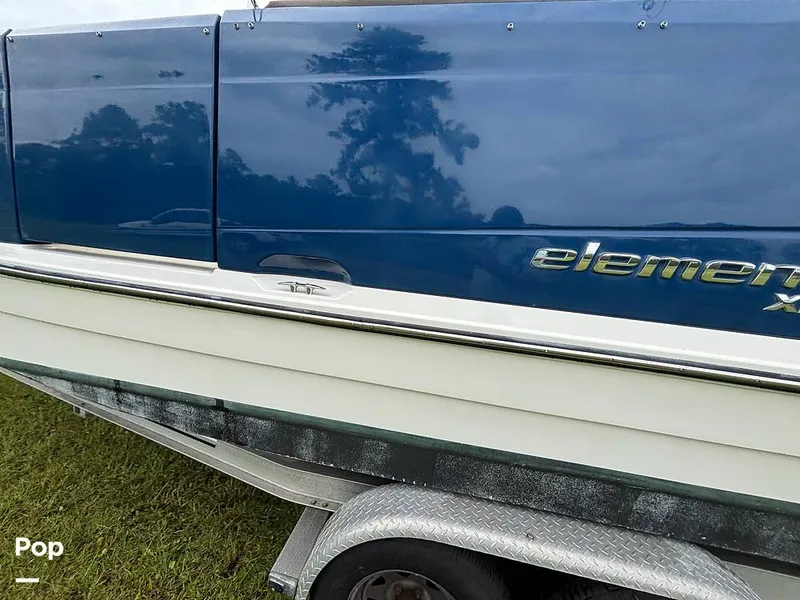 Slide: The Image of Bayliner Element XR7 2017 - 15723428