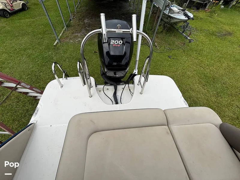 Slide: The Image of Bayliner Element XR7 2017 - 15723436