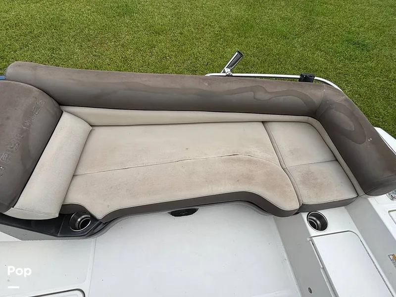 Slide: The Image of Bayliner Element XR7 2017 - 15723446