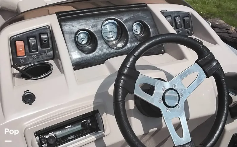 Slide: The Image of Bennington 21SSRX 2017 - 15642453