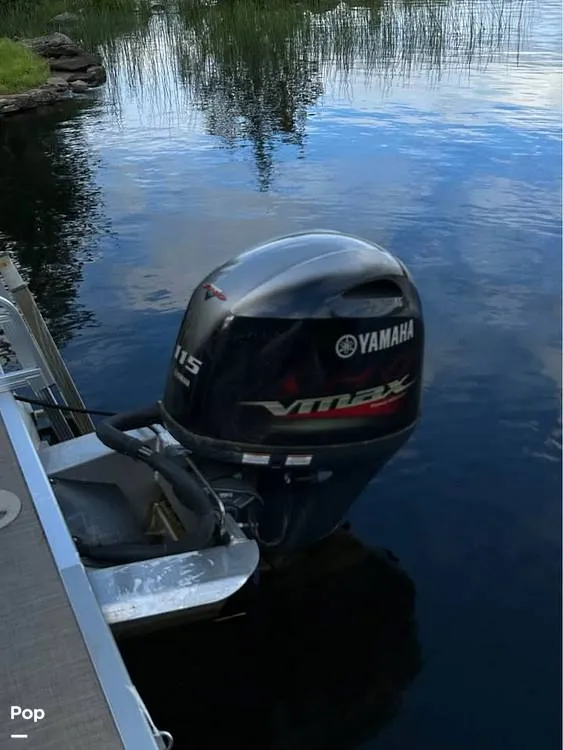 Slide: The Image of Bennington 21SSRX 2017 - 15617281