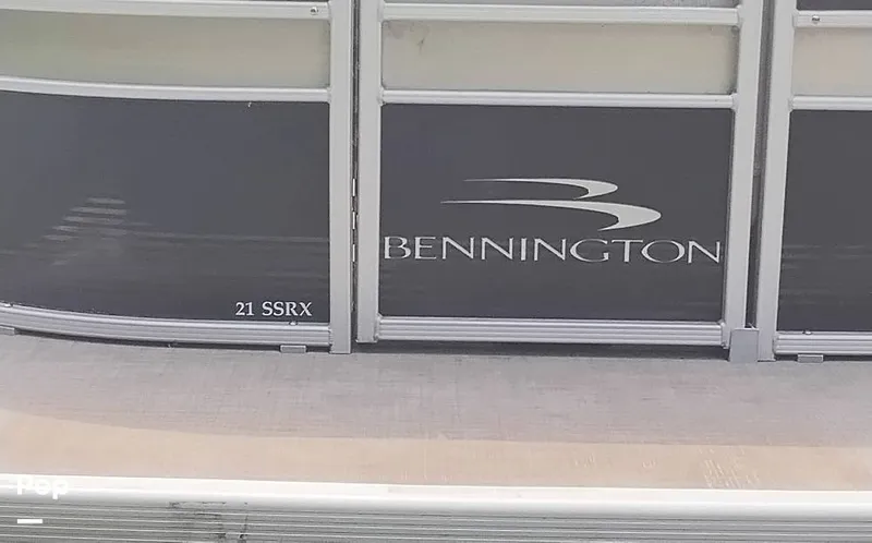 Slide: The Image of Bennington 21SSRX 2017 - 15642468