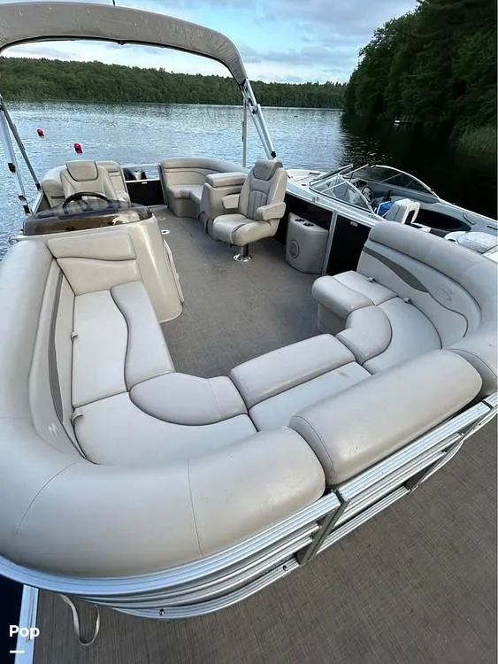 Slide: The Image of Bennington 21SSRX 2017 - 15617282