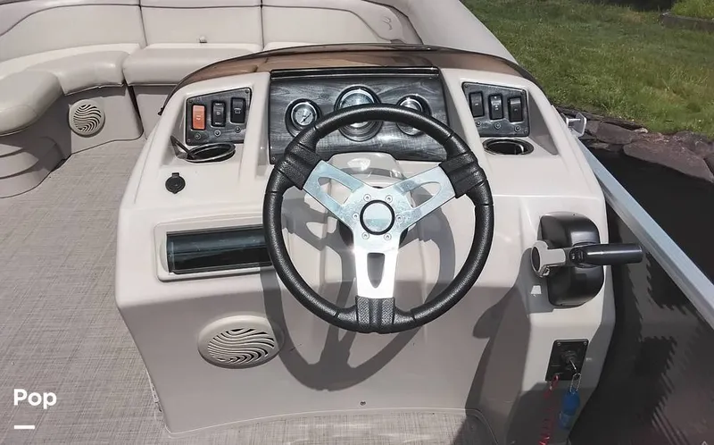 Slide: The Image of Bennington 21SSRX 2017 - 15642477