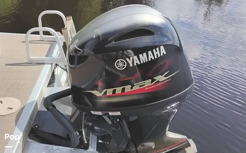 Slide: The Image of Bennington 21SSRX 2017 - 15642490