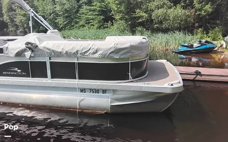 Slide: The Image of Bennington 21SSRX 2017 - 15642493