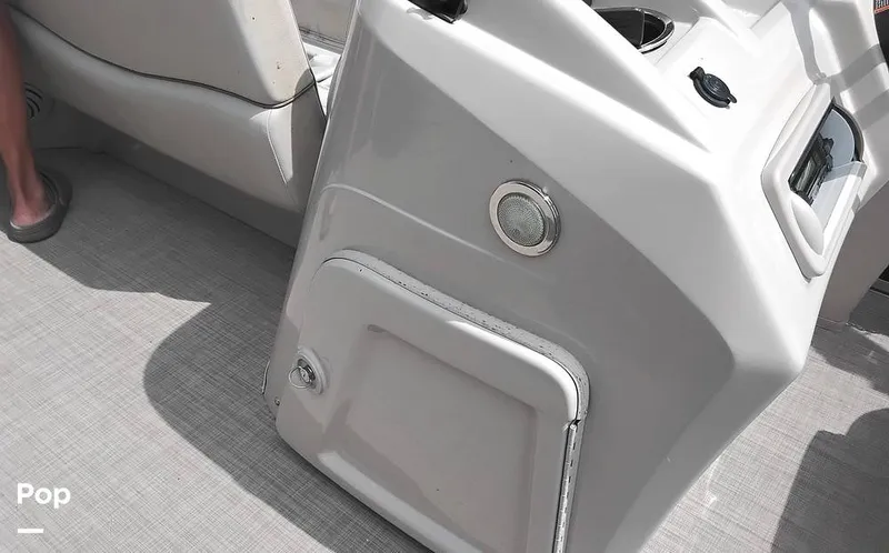 Slide: The Image of Bennington 21SSRX 2017 - 15642443