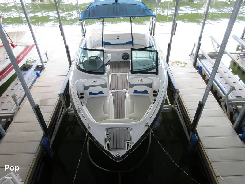 Slide: The Image of Long Shot Bow - 15781926