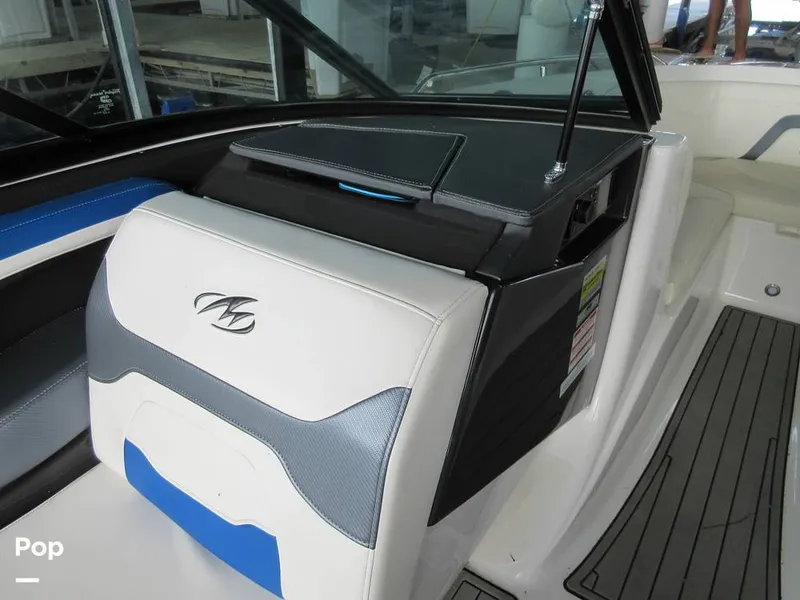 Slide: The Image of Monterey 224 FS 2018 - 15782005