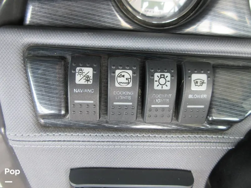 Slide: The Image of Monterey 224 FS 2018 - 15782014