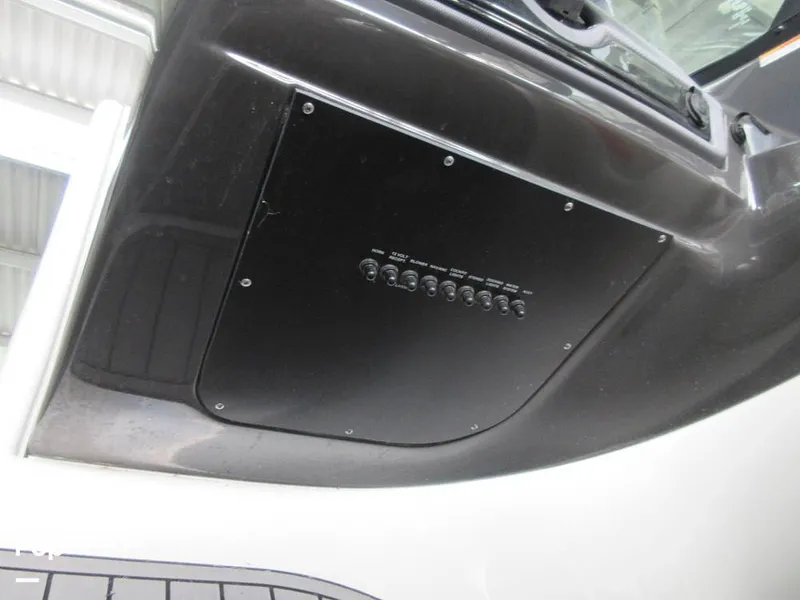 Slide: The Image of Monterey 224 FS 2018 - 15782018