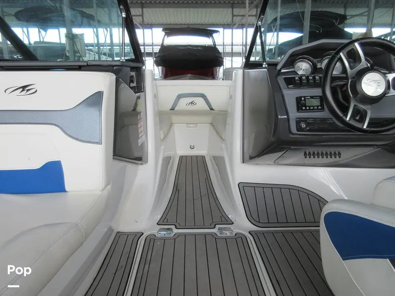 Slide: The Image of Monterey 224 FS 2018 - 15782020