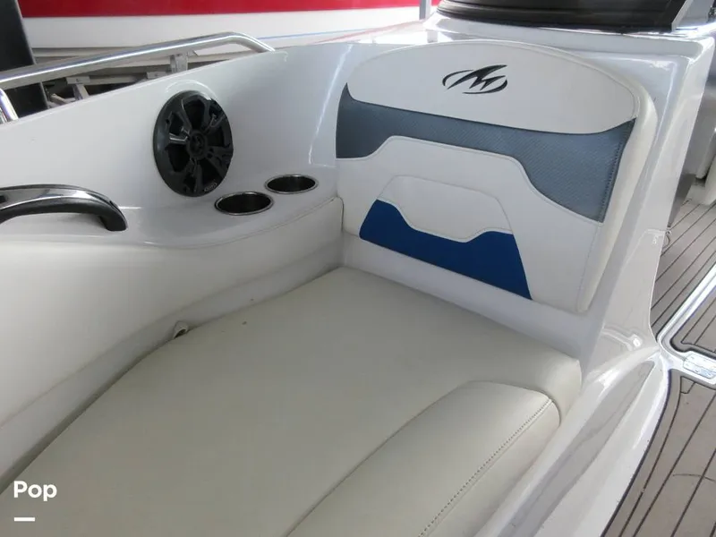 Slide: The Image of Monterey 224 FS 2018 - 15782036