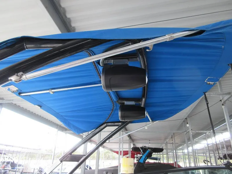 Slide: The Image of Monterey 224 FS 2018 - 15781813