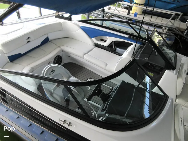 Slide: The Image of Monterey 224 FS 2018 - 15781936