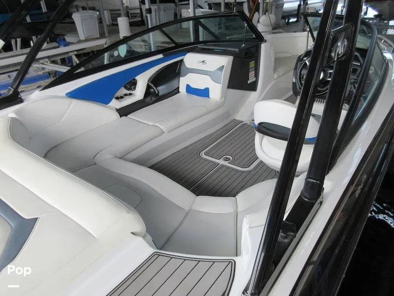 Slide: The Image of Monterey 224 FS 2018 - 15781970