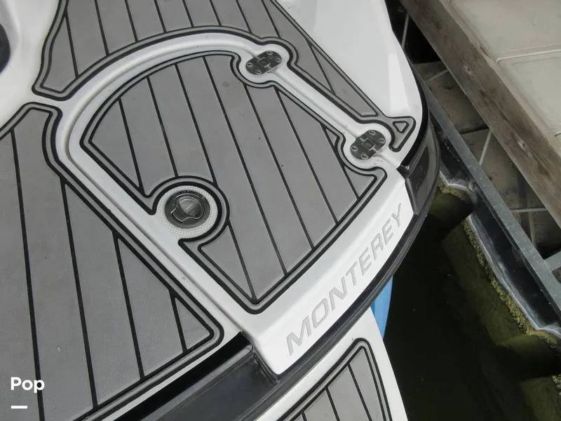 Slide: The Image of Monterey 224 FS 2018 - 15781976