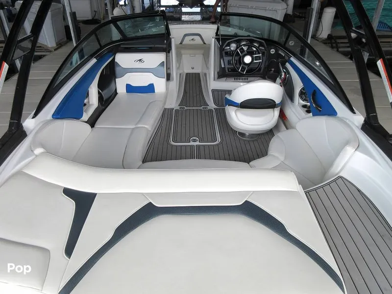 Slide: The Image of Monterey 224 FS 2018 - 15781982