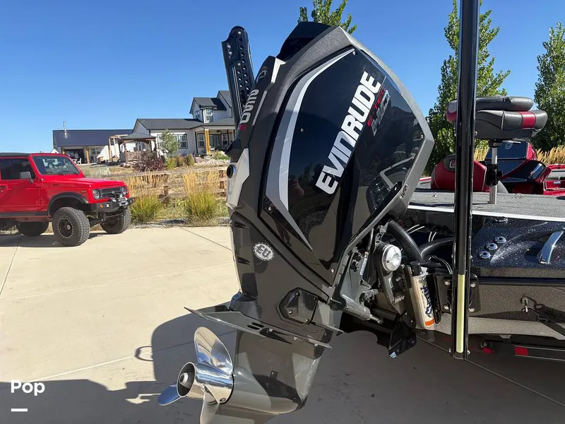 Slide: The Image of Ranger Comanche Z 521C 2017 - 15920117