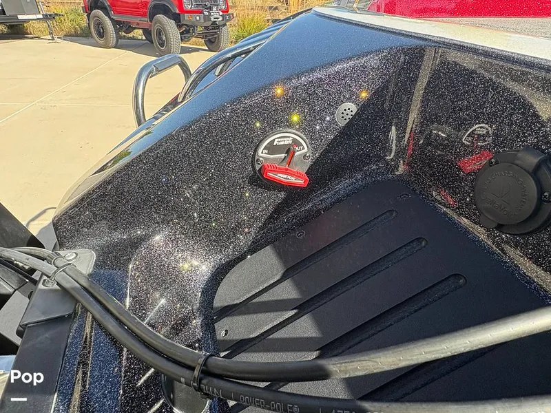 Slide: The Image of Ranger Boats Comanche Z 521C 2017 - 15920289