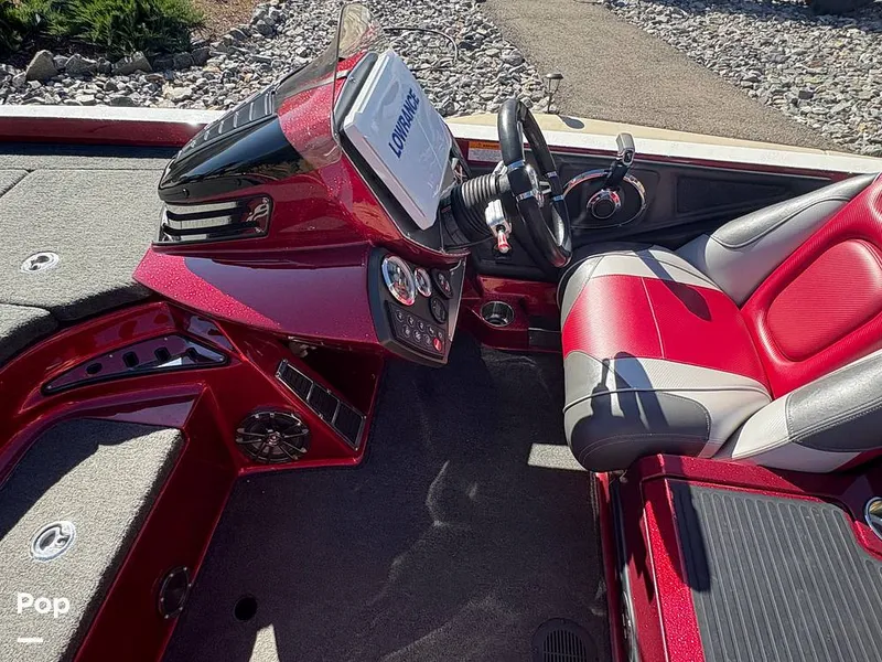 Slide: The Image of Ranger Boats Comanche Z 521C 2017 - 15920321