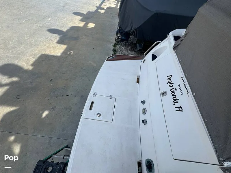 Slide: The Image of Regal 3060 Window Express 2004 - 15632219