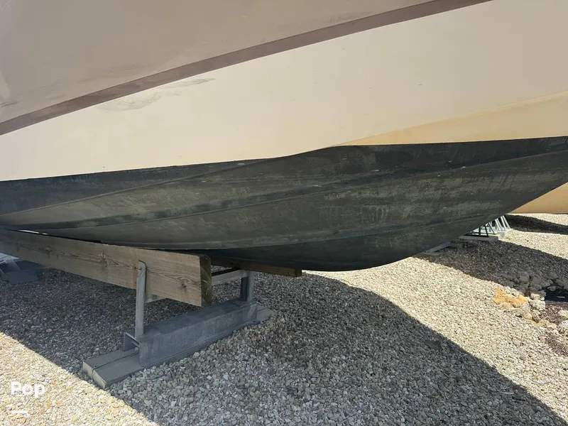 Slide: The Image of Regal 3060 Window Express 2004 - 15632097