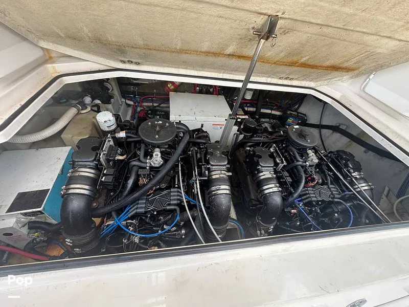 Slide: The Image of Regal 3060 Window Express 2004 - 15632206